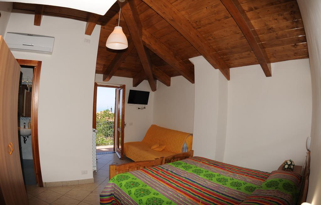Casale Paradiso アジェーロラ 部屋 写真